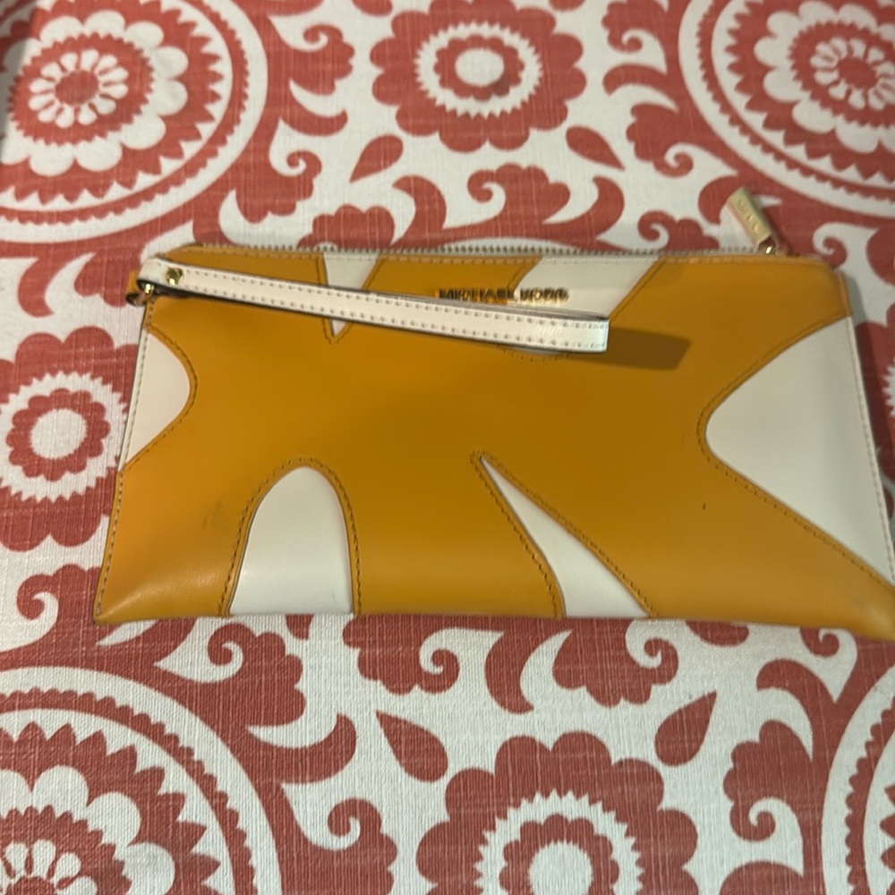 Michael Kors Goldenrod Jet Set Travel Large Color-Block Wristlet